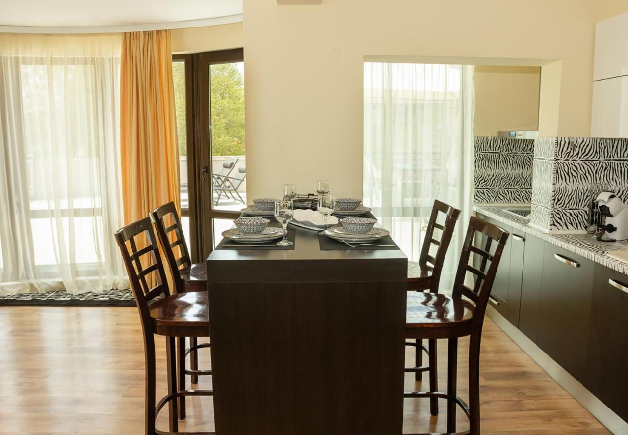Cozy 1Bd Apartment With A Spacious Terrace By Flat Mаnager Balchik Ngoại thất bức ảnh